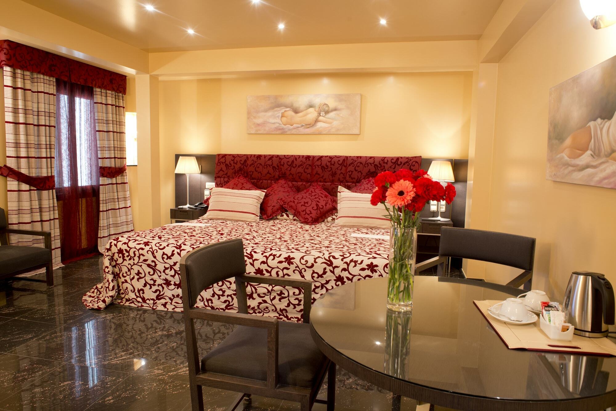 A Casa Canut Hotel Gastronomic Les Escaldes ภายนอก รูปภาพ A room at the hotel